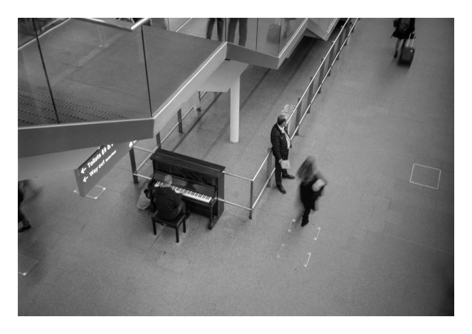 FILM - Knocking out a tune